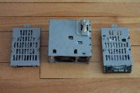 Mac Quadra 650 - Bottom of PSU, floppy and drive support